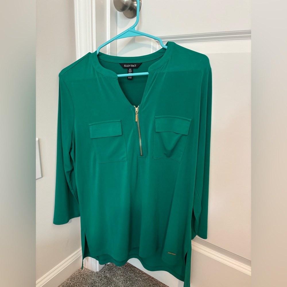 Ellen Tracy Emerald Blouse with Gold Zipper